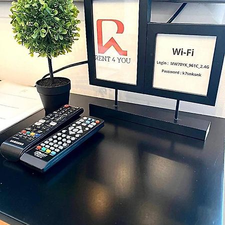 Luxury Apartment In The City Center , Wi-Fi - By Hik Apartments Варшава Экстерьер фото